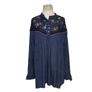 Free People Blue Hearts and Colors Long Sleeves Tunic Blouse size M